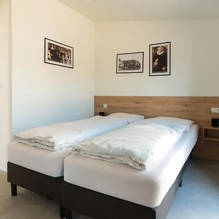 Enkhuizer Suydersee Huys Nr 462 エンクホイゼン